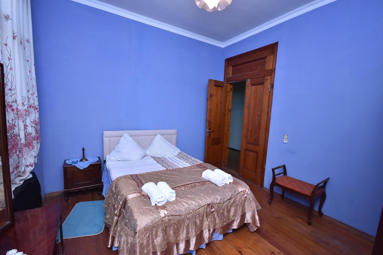 Shorena'S House Zugdidi ภายนอก รูปภาพ