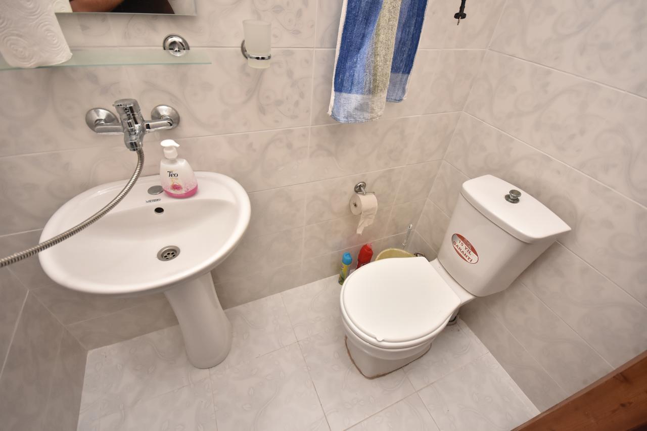 Shorena'S House Zugdidi ภายนอก รูปภาพ