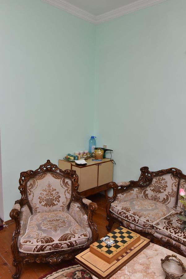 Shorena'S House Zugdidi ภายนอก รูปภาพ
